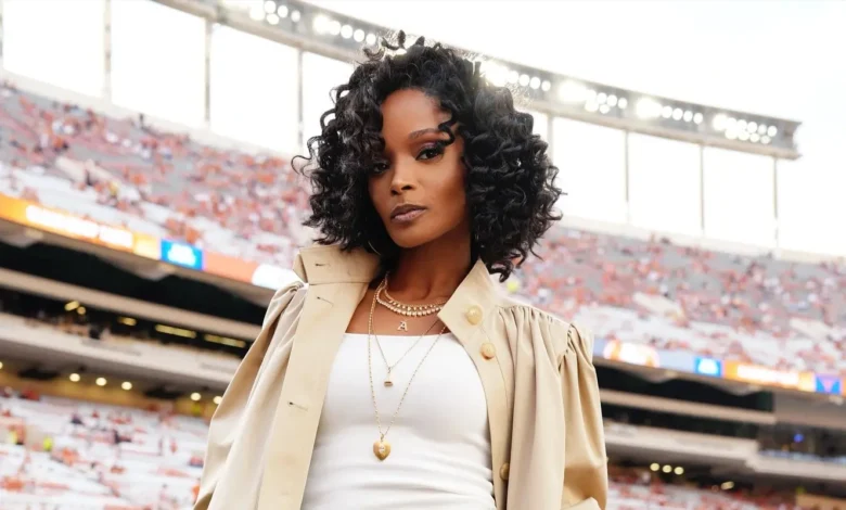 Loreal Sarkisian at a Texas Longhorns game in a stunning outfit