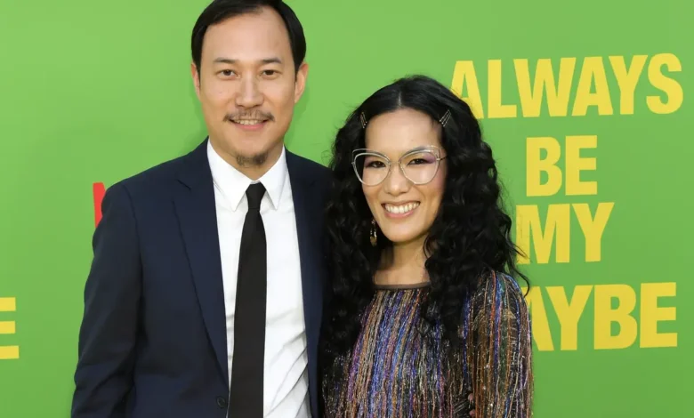 Ali Wong performing pregnant with Nikki Hakuta in Hard Knock Wife Netflix special 2018